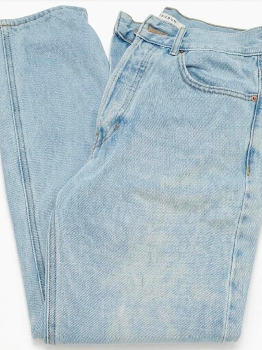 PacSun Women's Light Wash Relaxed Fit Jeans